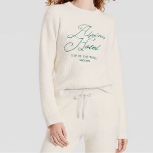 Universal Thread Boucle Alpine Hotel Sweater